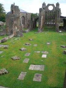 1 Elgin Cathedral (2)